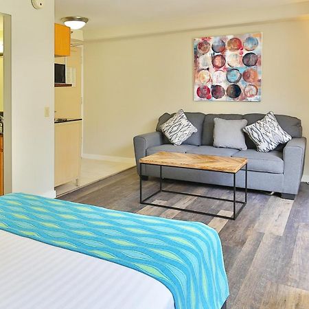 City View Studio With Pool Access In Aloha Surf! Honolulu Exterior photo